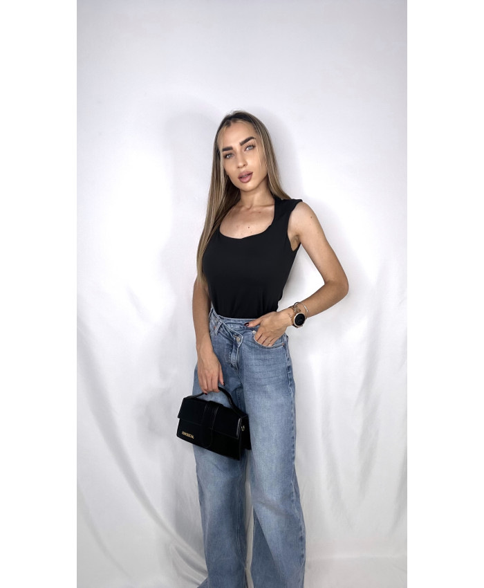 TOP BEVERLY NEGRO